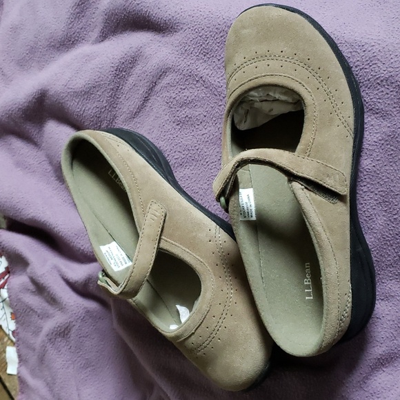 L.L. BEAN Tan Khaki Suede Clog Mocassin Mary Jane Women's 8.5 Medium NWOT - Picture 5 of 8